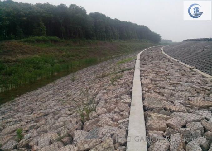 Hot Dipped Gal Galfan Gabion Box Wire Mesh For River Embankment 1