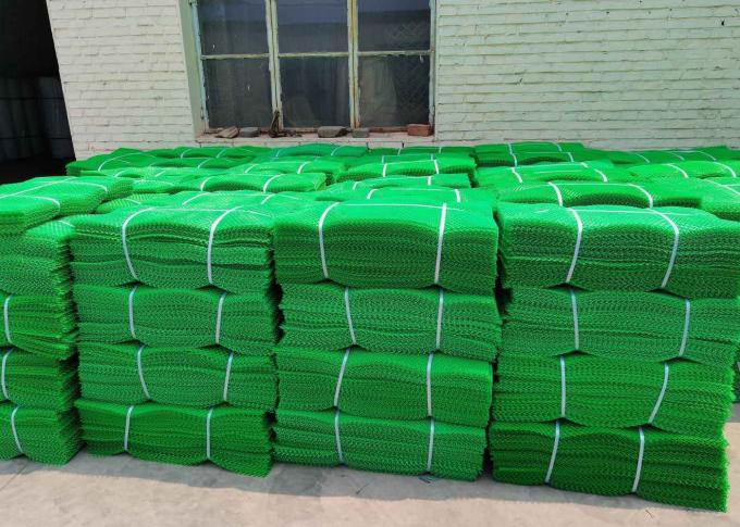 Breeding Plastic Wire Mesh 0.3cm-12cm Aperture For Agriculture 1