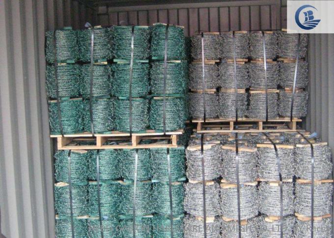 Barbed wire farm fencing  Security Fence hot dipped galvanized 5