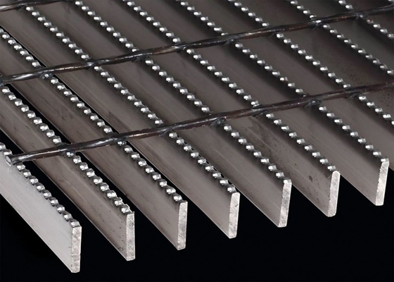 Welded Steel Bar Grate , Durable Metal Bar Grating For Deck Platform