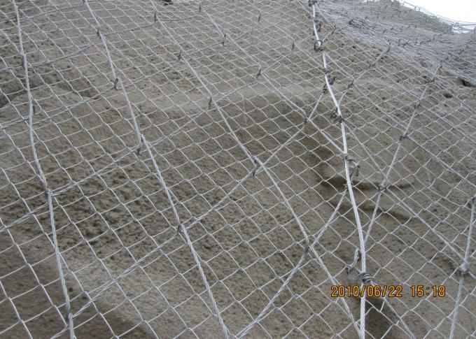 Hot Dipped Galvanized Spiral Wire Mesh , Rockfall Wire Rope Mesh Netting 0
