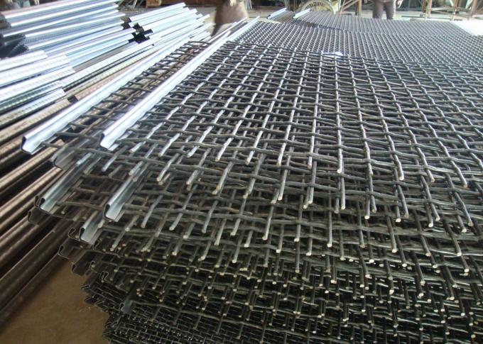 Crimped Woven Screen Wire Mesh 0.6mm-5mm With Hooked 0