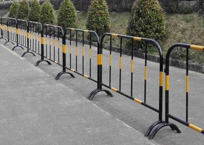 Traffic Crowed Control Barrier 2.0m-2.5m Temporary Pedestrian Barriers 4