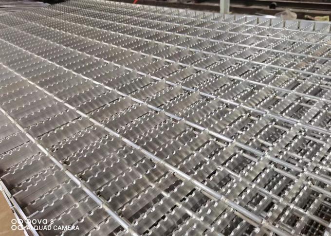 Rustproof Aluminum Walkway Grating , Plain Mild Steel Gratings 2