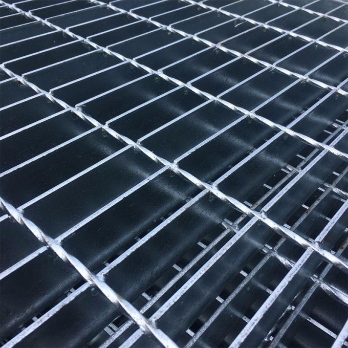 8x8mm Round Stainless Steel Bar Grating for Marine floor step 1