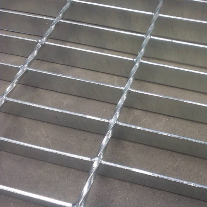 Hot dipped galvanized Steel serrated and smooth Grating 1