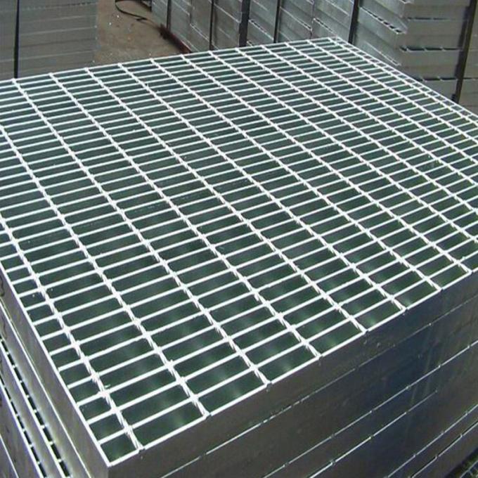 Serrated Stainless Steel Grating with 6x6mm Cross Bar 4
