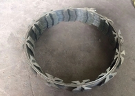 Βαριά επίστρωση ψευδαργύρου BTO-60 Barbed Tape Concertina Wire , Razor Blade Barbed Wire