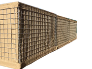 Defensive barrier wall hot dipped galvanized gabion for military and flood control with razor wire