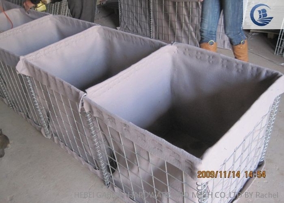 modern Military Hesco Barriers , Hesco Fencing 3mm-5mm Wire Diameter ISO9001